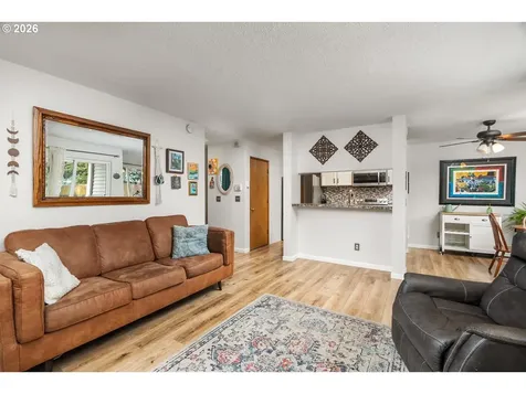 2338 SE 124th Avenue Portland OR 97233