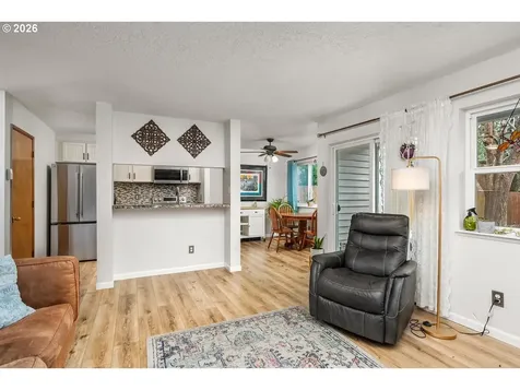 2338 SE 124th Avenue Portland OR 97233