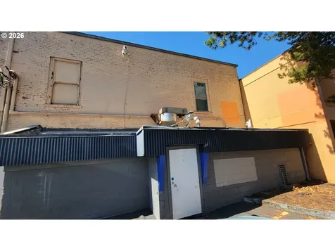 202 N Main Avenue Gresham OR 97030