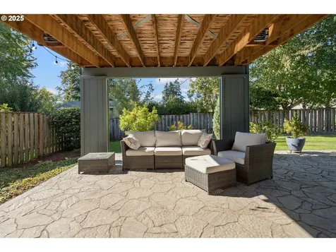 10045 SW 135th Avenue Beaverton OR 97008