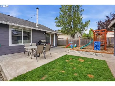 471 SE 17th Street Troutdale OR 97060