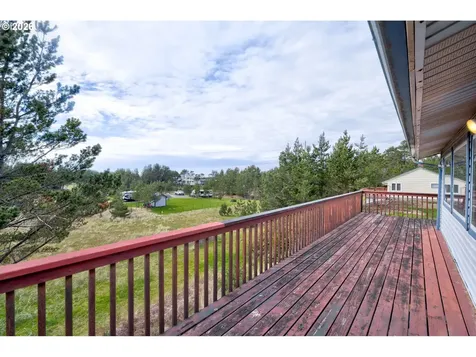 24615 L Lane Ocean Park WA 98640