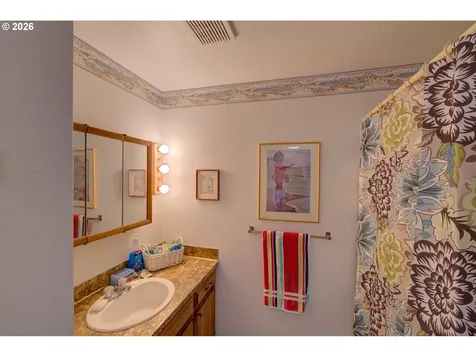 24615 L Lane Ocean Park WA 98640