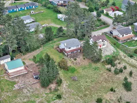 24615 L Lane Ocean Park WA 98640