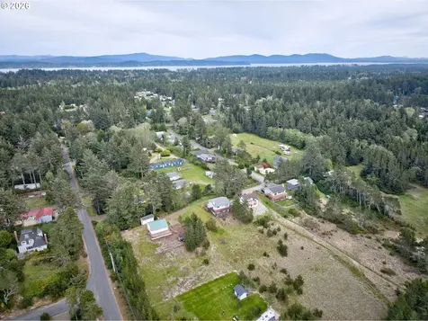 24615 L Lane Ocean Park WA 98640