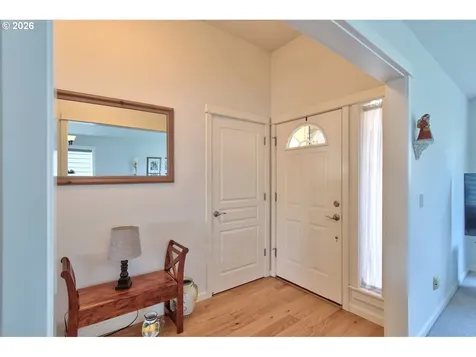 19196 Windmill Drive Oregon City OR 97045