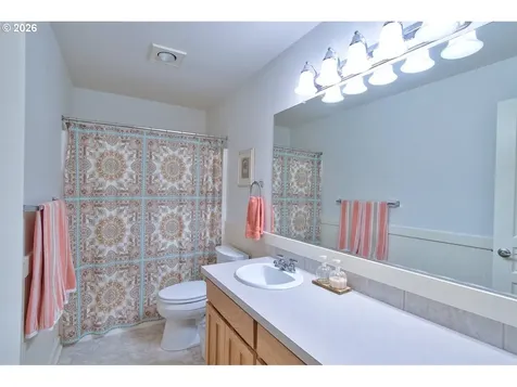 19196 Windmill Drive Oregon City OR 97045