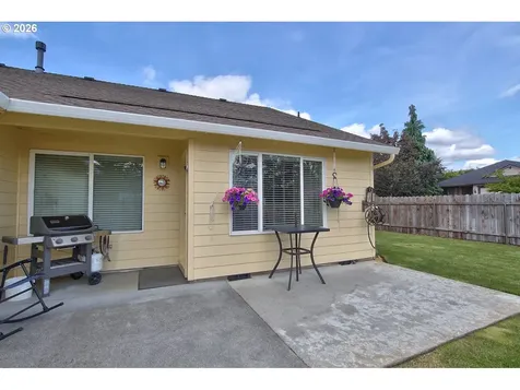 19196 Windmill Drive Oregon City OR 97045