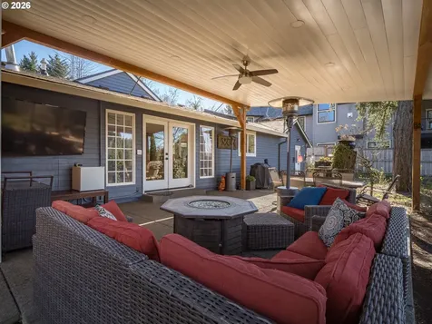 12735 SW 22nd Avenue Lake Oswego OR 97034