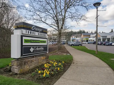 12735 SW 22nd Avenue Lake Oswego OR 97034