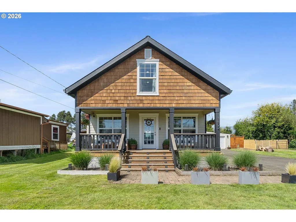 3802 Maple Lane Tillamook OR 97141