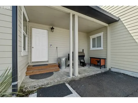 3802 Maple Lane Tillamook OR 97141