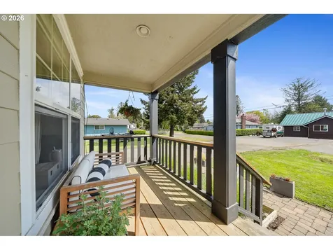 3802 Maple Lane Tillamook OR 97141
