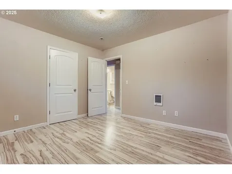 810 Yale Avenue Gladstone OR 97027
