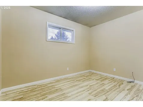 810 Yale Avenue Gladstone OR 97027