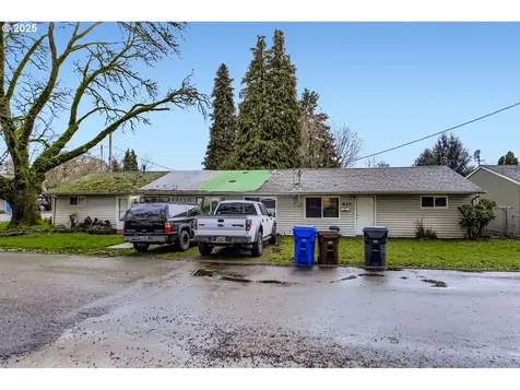 810 Yale Avenue Gladstone OR 97027