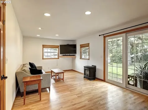 313 NE 18th Avenue Hillsboro OR 97124
