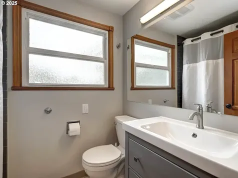 313 NE 18th Avenue Hillsboro OR 97124