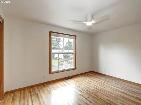 313 NE 18th Avenue Hillsboro OR 97124