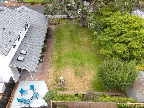 313 NE 18th Avenue Hillsboro OR 97124
