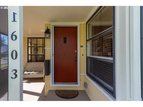 1603 23rd Avenue Longview WA 98632
