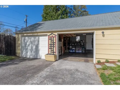 1603 23rd Avenue Longview WA 98632