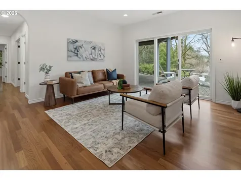 1140 SW Fairfax Place Portland OR 97225