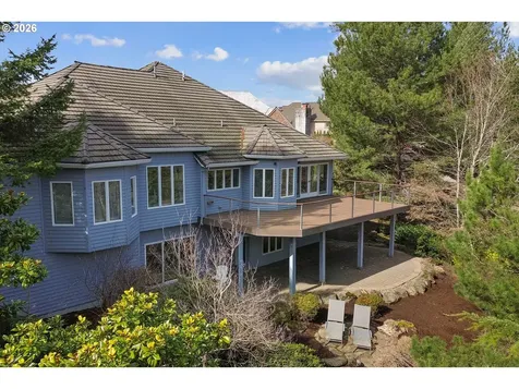 1140 SW Fairfax Place Portland OR 97225