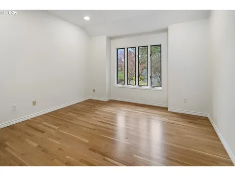 1140 SW Fairfax Place Portland OR 97225