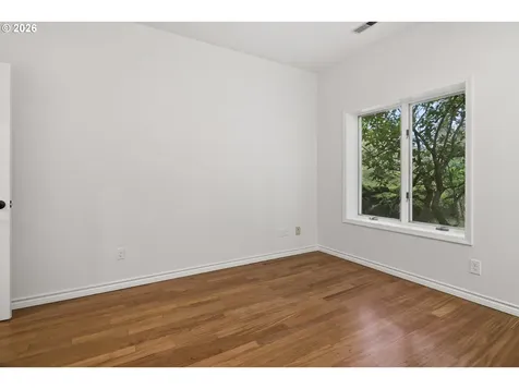 1140 SW Fairfax Place Portland OR 97225