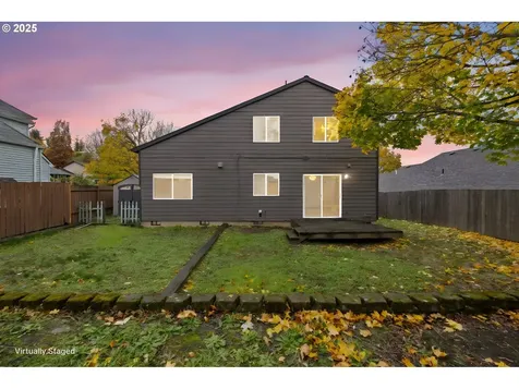1212 SW Edgefield Avenue Troutdale OR 97060
