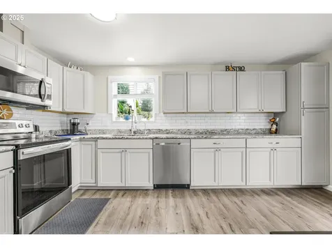 14807 NE 32nd Circle Vancouver WA 98682