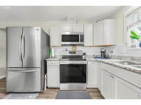 14807 NE 32nd Circle Vancouver WA 98682