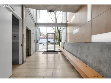 1234 SW 18th Avenue Portland OR 97205