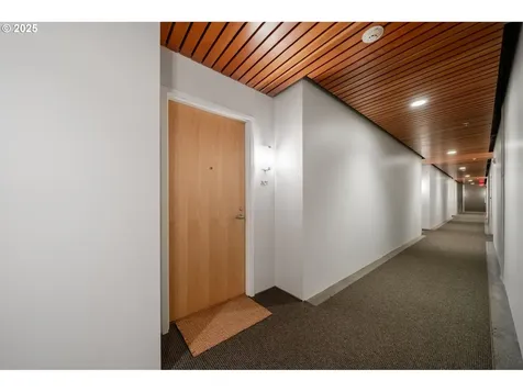 1234 SW 18th Avenue Portland OR 97205