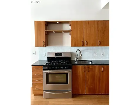 1234 SW 18th Avenue Portland OR 97205