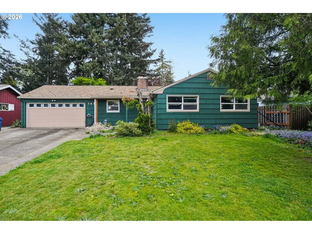 907 SE 179th Avenue Portland OR 97233