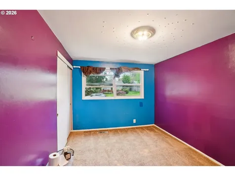 907 SE 179th Avenue Portland OR 97233
