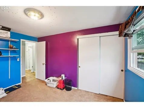 907 SE 179th Avenue Portland OR 97233