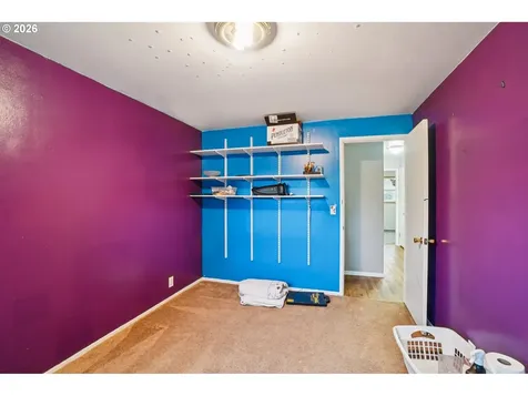 907 SE 179th Avenue Portland OR 97233