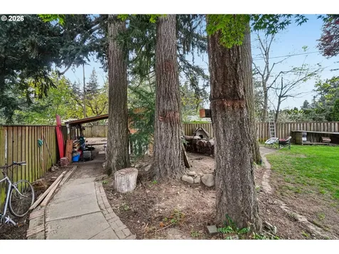 907 SE 179th Avenue Portland OR 97233