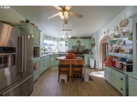9580 N Fork Siuslaw Road Florence OR 97439