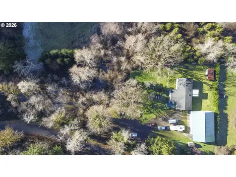 9580 N Fork Siuslaw Road Florence OR 97439