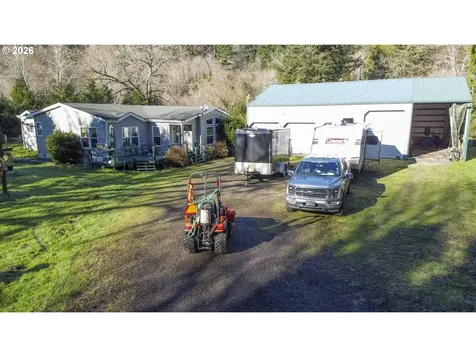 9580 N Fork Siuslaw Road Florence OR 97439