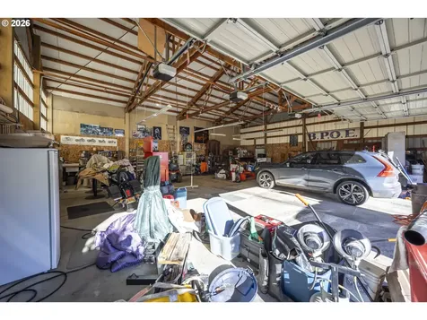 9580 N Fork Siuslaw Road Florence OR 97439