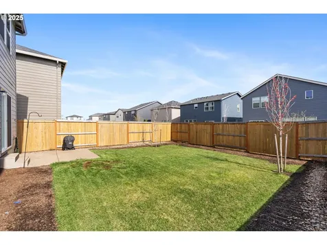 426 Bivens Street NE Salem OR 97301