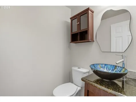 9718 NE 45th Place Vancouver WA 98665