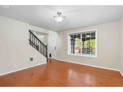 9718 NE 45th Place Vancouver WA 98665