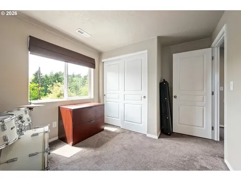 4946 Holly Street Springfield OR 97478