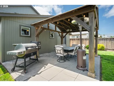 4946 Holly Street Springfield OR 97478